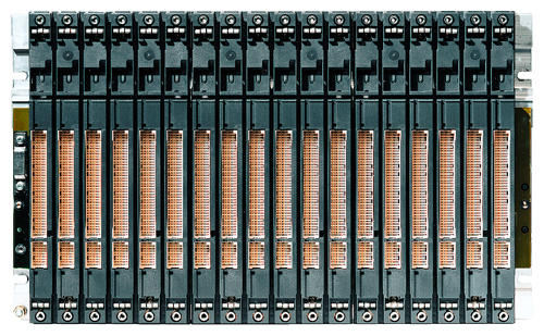 SIMATIC S7-400 UR1 avec 18 emplacements, en acier pour la construction de modules centraux et d'appareils d'extension S7-400