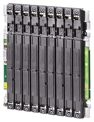 SIMATIC S7-400 UR2 avec 9 emplacements, en acier pour la construction de modules centraux et d'appareils d'extension S7-400