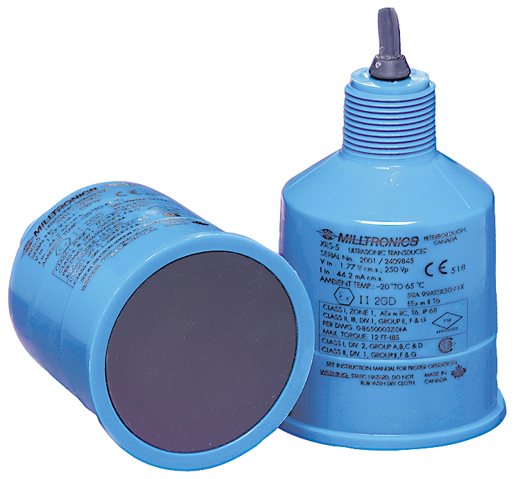 EchoMax XRS-5 Ultrasonic level transducer: continuous, non-contact, 8 m (26 ft) range, for liquids and slurries.